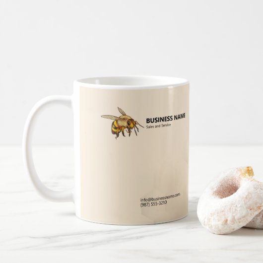 Modern Bee and Honeycomb Watermark Koffiemok (Met donut)