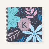 Modern Big Blue Flower Pattern roze Monogram Notitieboek (Voorkant)