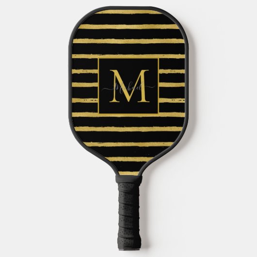 Modern Black and Gold Striped Monogram Name Pickleball Paddle (Voorkant)