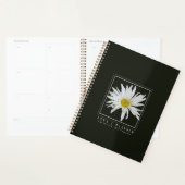 Modern Black and White Daisy Pattern Name 2026 (Devant avec enveloppe)
