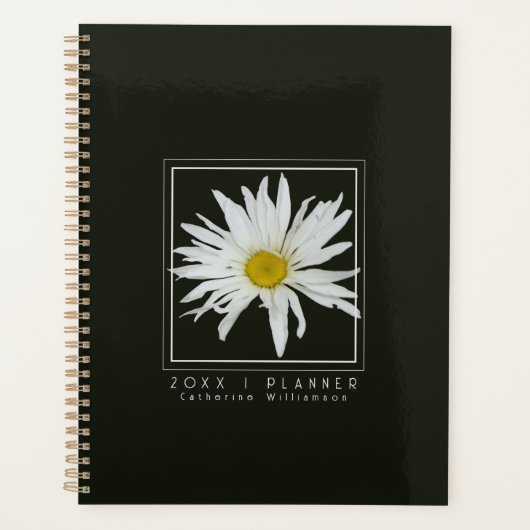 Modern Black and White Daisy Pattern Name 2026 (Devant)