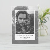 Modern Black and White Photo Wedding Invitation (Debout devant)