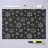 Modern Black and White Snowflake Pattern Tissue Tissuepapier (Craft)