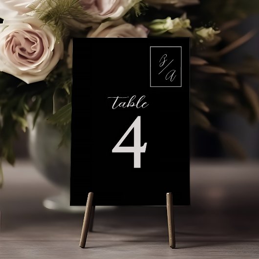 Modern Black and White Wedding Table Number Kaart