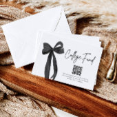 Modern Black Bow QR Code College Fund Afstuderen Informatiekaartje