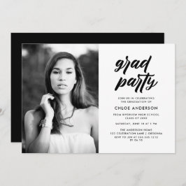 Modern Black Brush Script Photo Graduparty Kaart