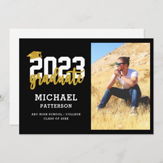 Modern Black Gold Script Photo Afstuderen Aankondiging (Voorkant / Achterkant)