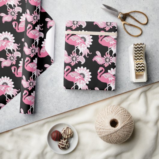 Modern Black Pink Flamingo Cadeaupapier (Crafts)