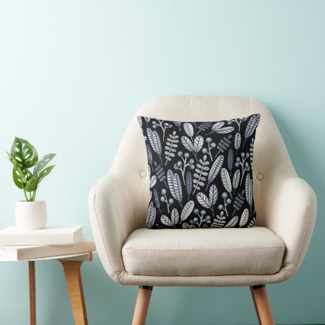 Modern Black Scandinavian Floral Pattern Kussen (Stoel)