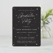 Modern Black Script and Stars Graduation Party Kaart (Staand voorkant)