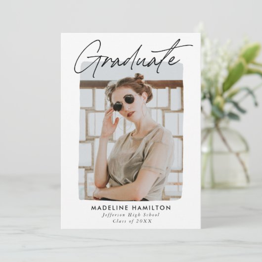 Modern Black Signature Script Foto Afstuderen Aankondiging (Staand voorkant)