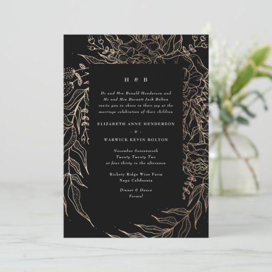 Modern Black Tuxedo Golden Pampas Monogram Wreath Kaart (Staand voorkant)