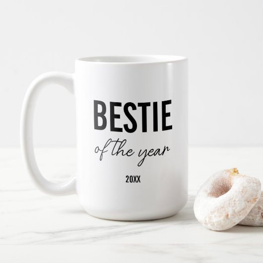 Modern Black Typography Simple Personalized Bestie Koffiemok (Met donut)