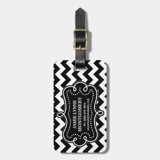 Modern Black White Chevron Pattern Bagagelabel (Voorkant verticaal)