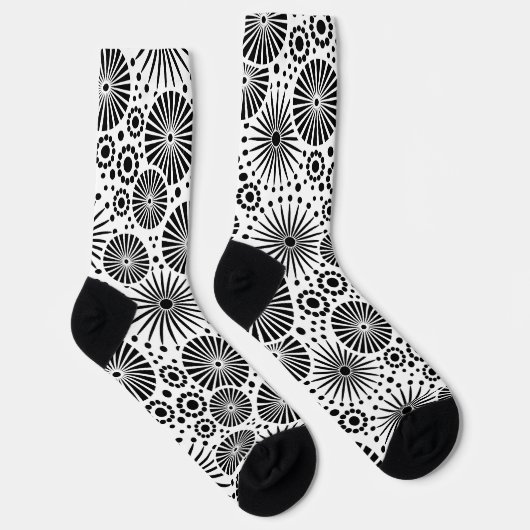 Modern Black White Geometric Flowers Starburst  Sokken (Rechts)