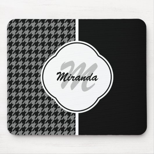 Modern Black White Houndstooth Monogram en naam Muismat (Voorkant)