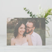 Modern Black & White Minimalist Script Wedding Save The Date (Staand voorkant)