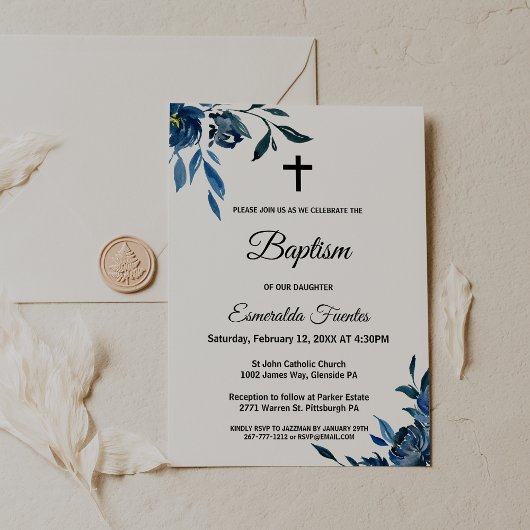 Modern Blauw Bloemen Kruis Doop Kaart