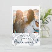 Modern blauw en wit worden mijn Bridesmaid (Staand voorkant)