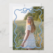 Modern Blue Bow Photo Graduation Party Invitation (Devant)