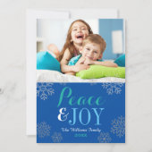 Modern Blue Peace and Joy Snowflake Photo Feestdagenkaart (Voorkant)