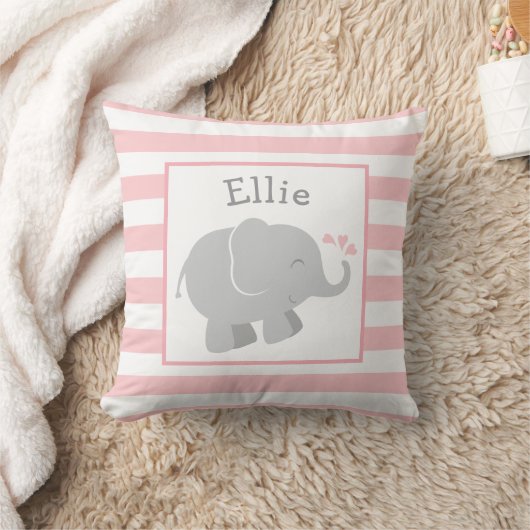 Modern Blush and Grey Elephant Custom Monogram Kussen (Deken)