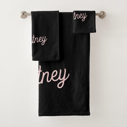 Modern Blush Dusty Roze Monogram en Naam Bad Handdoek (Insitu)