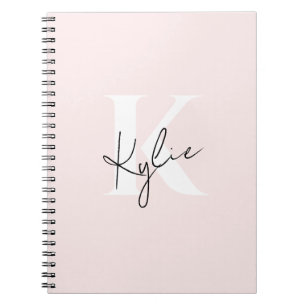 Modern Blush Roos Gepersonaliseerde Monogram Naam Notitieboek