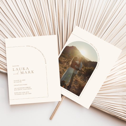 Modern Boho Arch Minimalist Photo Rehearsal Dinner Kaart