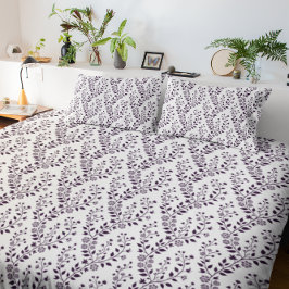 Modern Boho Floral Pattern Plum White Kussensloop