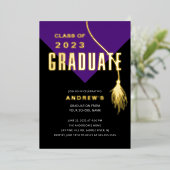 Modern Bold Paars Afstudeerder Pet Afstuderen Folie Uitnodiging (Staand Voorkant)