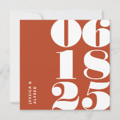 Modern Bold Terracotta Big Date Wedding Save The Date (Voorkant)