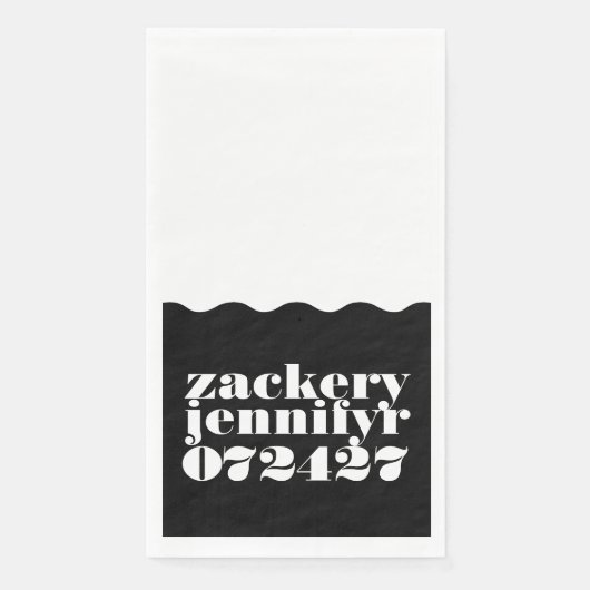 Modern Bold Wavy Lijst Zwart Wit Bruiloft Servet (Voorkant)