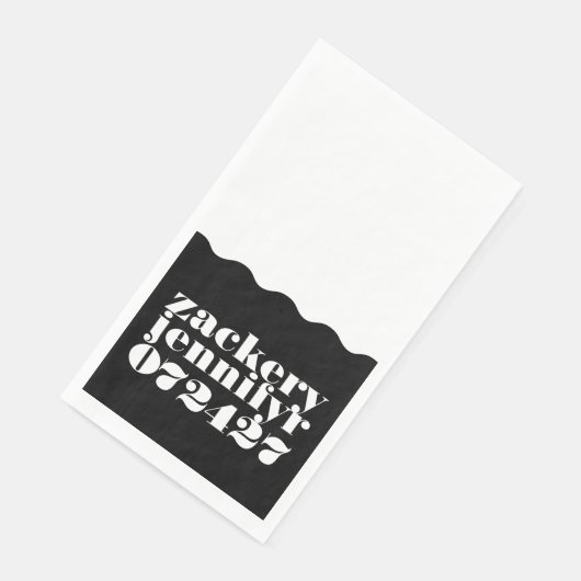 Modern Bold Wavy Lijst Zwart Wit Bruiloft Servet (Hoek)