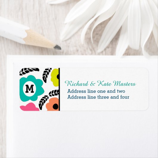 Modern Bright Flowers en Black Leaf Monogram Etiket (Insitu)