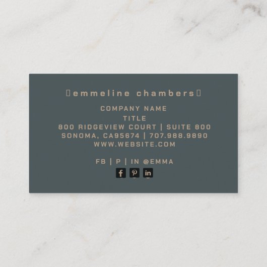 Modern bruin houtskool grijs bladpatroon visitekaartje (Achterkant)