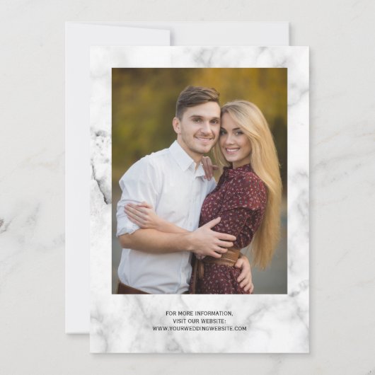 Modern Burgundy Gold Agate Marble Photo Wedding Kaart (Achterkant)