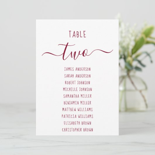 Modern Burgundy Script White Seating Chart Card (Staand voorkant)