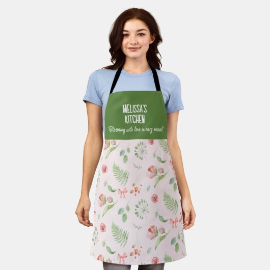 Modern Charmant Roze Groene Bloemen Patroon Schort (Gedragen)