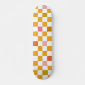 Modern Checkerboard Pattern Oker Geruit Skateboard (Voorkant)