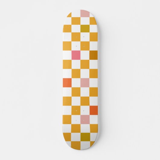Modern Checkerboard Pattern Oker Geruit Skateboard (Voorkant)