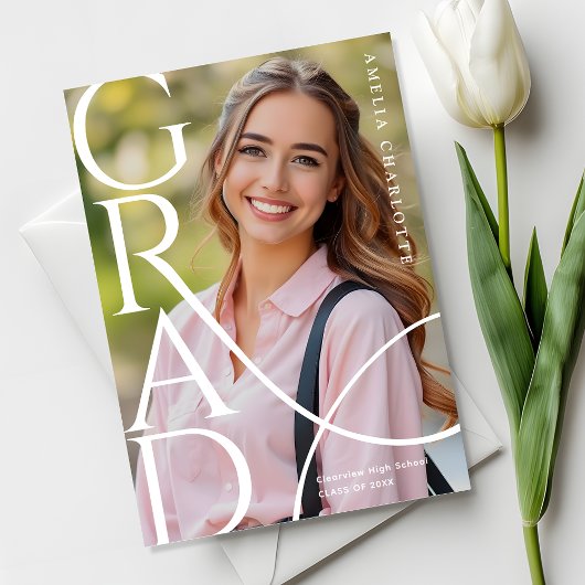 Modern Chic Typography Graduation Photo Aankondiging