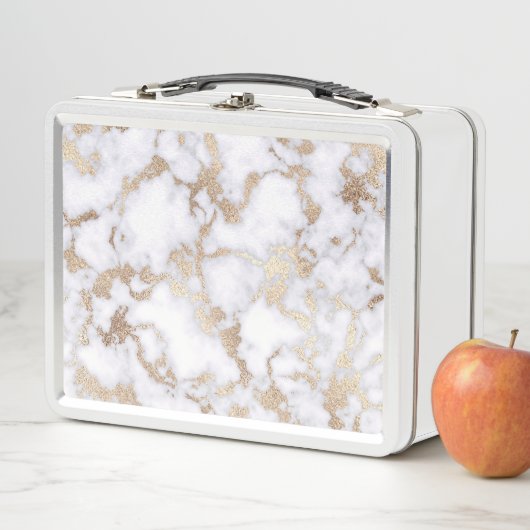 Modern Chic White Gold Foil marble Pattern (In situ)