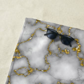 Modern Chic White Gold Foil marble Pattern Strandlaken (In situ)