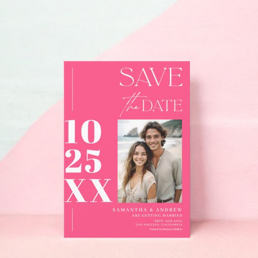 Modern chique eenvoudig vet script neon roze bruil save the date