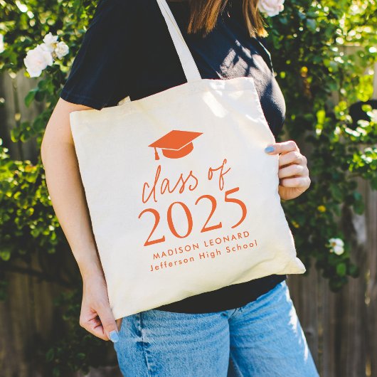 Modern Class of 2025 Oranje Script Afstuderen Tote Bag