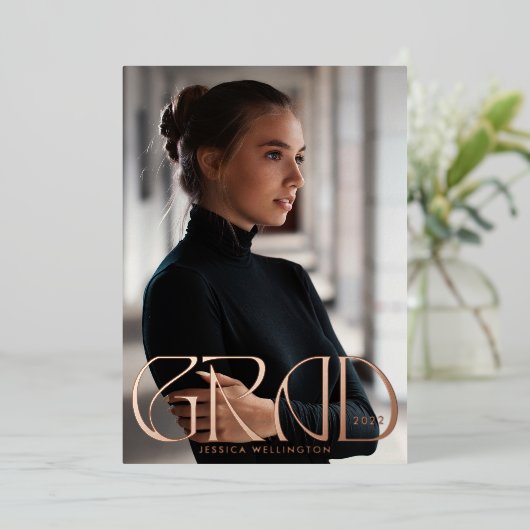 Modern Classy Tyopgraphy Afstuderen Photo 2023 Folie Uitnodiging (Staand Voorkant)