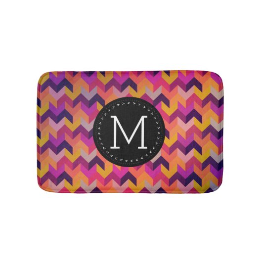 Modern Colorful Chevron Black Monogram Badmat (Voorkant)