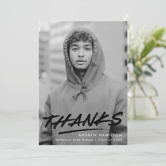 Modern Dashed Black Photo Afstuderen Bedankkaart (Staand voorkant)