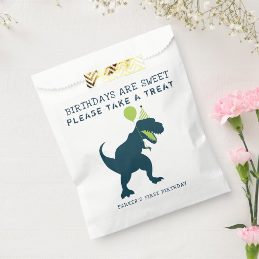 Modern Dinosaur Birthdays is Sweet Favor Bag Bedankzakje (Gezegeld)
